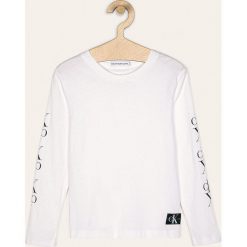 Calvin Klein Jeans - Longsleeve dziecięcy 116-176 cm. Czarne t-shirty chłopięce Calvin Klein Jeans, z nadrukiem, z bawełny, z długim rękawem. Za 179,90 zł.