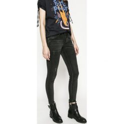 Medicine - Jeansy Girl Power. Czarne jeansy damskie marki MEDICINE, z elastanu. W wyprzedaży za 59,90 zł.