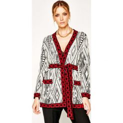 Kardigan Elisabetta Franchi MK-38T-02E2-V499. Białe swetry damskie Elisabetta Franchi, bez wzorów, z wiskozy. Za 2269,00 zł.