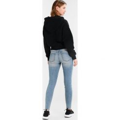 Bluzy rozpinane damskie: TWINTIP Bluza z kapturem black