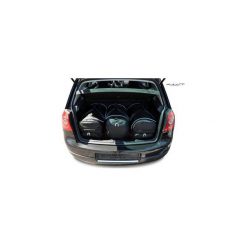 VW GOLF PLUS, 2003-2008 TORBY DO BAGAŻNIKA 3 SZT KJUST - 7043105. Czarne torby podróżne KJUST, bez wzorów, z kauczuku, klasyczne. Za 878,00 zł.
