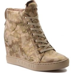 Sneakersy CARINII - B4078 L59-000-000-B88. Żółte półbuty damskie Carinii, na co dzień, z aplikacjami, ze skóry, bez obcasa, na koturnie, bez zapięcia. W wyprzedaży za 279,00 zł.