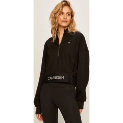 Calvin Klein Performance - Bluza. Czarne bluzy damskie Calvin Klein Performance, s, z nadrukiem, z elastanu, bez rękawów, bez kaptura. Za 359,90 zł.