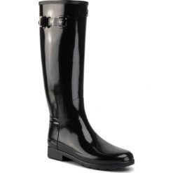 Kalosze HUNTER - Original Refined Gloss WFT1071RGL Black. Czarne kalosze damskie Hunter, z tworzywa sztucznego, bez obcasa, bez zapięcia. W wyprzedaży za 419,00 zł.