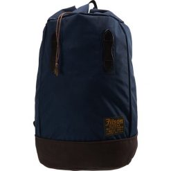 Filson DAY PACK Plecak navy. Niebieskie plecaki męskie Filson. Za 669,00 zł.