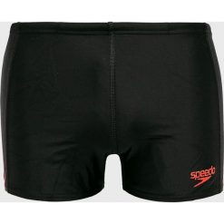 Speedo - Kąpielówki. Czarne kąpielówki męskie Speedo, z nadrukiem, z elastanu. W wyprzedaży za 99,90 zł.
