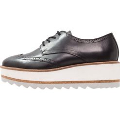 Jazzówki damskie: Bullboxer Oksfordki black