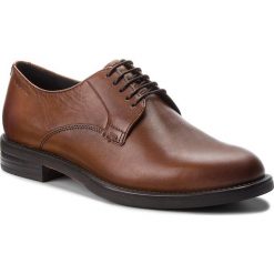Oxfordy VAGABOND - Amina 4203-201-27 Cognac. Pomarańczowe jazzówki damskie marki Vagabond, ze skóry, na płaskiej podeszwie. Za 419,00 zł.