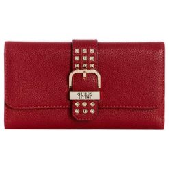 Guess Portfel Damski Eileen Studded Multi Clutch Crimson. Czerwone portfele damskie marki Guess, z aplikacjami. Za 0,00 zł.