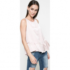 Answear - Bluzka Blossom Mood. Różowe bluzki damskie ANSWEAR, na co dzień, s, bez wzorów, z poliesteru, casualowe, z okrągłym kołnierzem, bez rękawów. W wyprzedaży za 34,90 zł.