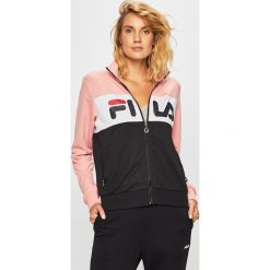 Fila - Bluza. Różowe bluzy damskie Fila, s, z nadrukiem, z dzianiny, bez rękawów, bez kaptura. W wyprzedaży za 239,90 zł.