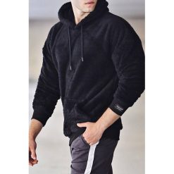 Bluza męska DROGO BLACK. Czarne bluzy męskie IVET, na jesień, m, bez wzorów, z materiału, z kapturem, bez rękawów, z kapturem. W wyprzedaży za 99,00 zł.