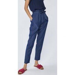 Medicine - Spodnie Rustic Indigo. Niebieskie spodnie damskie MEDICINE, s, w paski, z bawełny. W wyprzedaży za 49,90 zł.