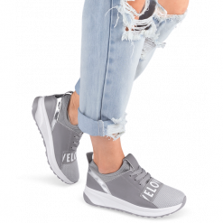 Buty sportowe damskie Ideal Shoes X-9703 Szare. Szare buty sportowe damskie Ideal Shoes, bez wzorów, z tworzywa sztucznego, sportowe. Za 64,00 zł.