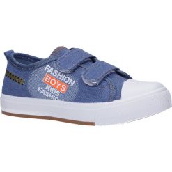 Niebieskie trampki na rzepy casu 4934-22. Niebieskie trampki chłopięce Casu, bez wzorów, na rzepy. Za 59,99 zł.