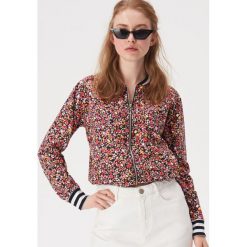 Bluza bomber - Wielobarwny. Szare bluzy damskie Sinsay, s, bez wzorów, bez rękawów, bez kaptura. Za 59,99 zł.