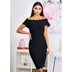 SUKIENKA VERSA BLACK L. Czarne sukienki damskie Ligari Dresses, l, w paski, z bawełny, bez kołnierzyka, bez rękawów. Za 269,00 zł.
