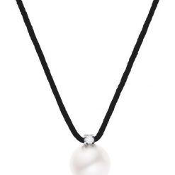 Naszyjniki damskie: Naszyjnik w kolorze czarnym z zawieszką z perłą i diamentem – dł. 42 cm