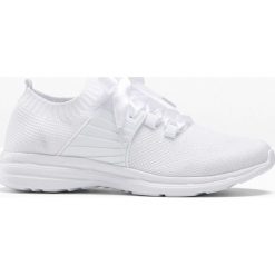 Sneakersy bonprix biały. Białe buty sportowe damskie bonprix, bez wzorów, sportowe. Za 99,99 zł.
