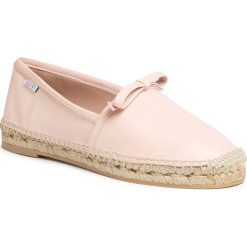 Espadryle RED VALENTINO - TQ2S0D64QLE Nude N17. Różowe espadryle damskie Red Valentino, bez wzorów, ze skóry, bez obcasa, na płaskiej podeszwie. Za 1399,00 zł.