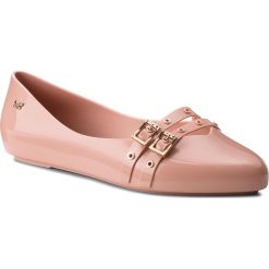 Baleriny ZAXY - Chic I Fem 82533 Pink 16332 BB285019 02064. Różowe baleriny damskie Zaxy, bez wzorów, z tworzywa sztucznego, klasyczne, bez obcasa, bez zapięcia. W wyprzedaży za 149,00 zł.