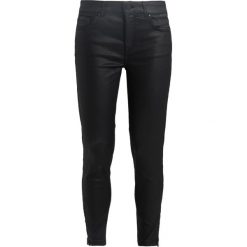 Boyfriendy damskie: Oasis ALL OVER COATED ISABELLA Jeans Skinny Fit black