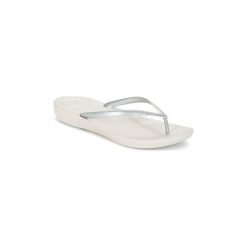Japonki FitFlop IQUSHION ERGONOMIC FLIP-FLOPS. Szare klapki damskie FitFlop, bez wzorów, bez obcasa. Za 109,00 zł.
