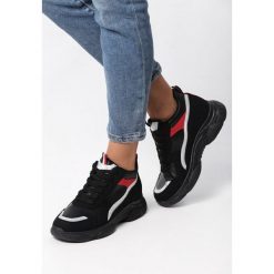 Czarne Sneakersy Baylee. Czarne buty sportowe damskie Born2be, bez wzorów, z nubiku, klasyczne. Za 99,99 zł.