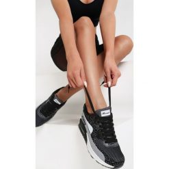 Czarne Buty Sportowe Alcipheia. Czarne buty sportowe damskie Renee, w paski, z jeansu, sportowe, trekkingowe. Za 99,99 zł.