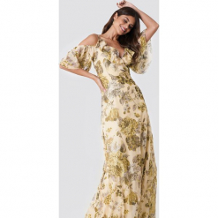 Trendyol Sukienka maxi z nadrukiem w kwiaty - Beige,Multicolor. Szare długie sukienki marki Trendyol, na co dzień, z elastanu, casualowe, dopasowane. W wyprzedaży za 141,98 zł.