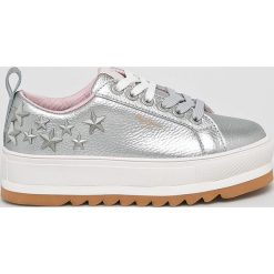 Pepe Jeans - Buty Otawa Studs. Szare koturny damskie Pepe Jeans, bez wzorów, z jeansu, sportowe. W wyprzedaży za 299,90 zł.