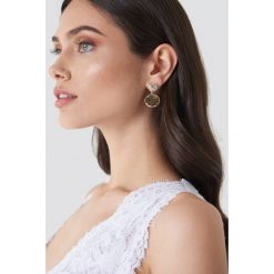 Kolczyki damskie: NA-KD Accessories Okrągłe kolczyki ze zdobieniami – Gold
