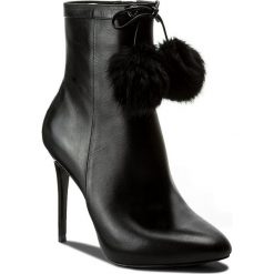 Botki MICHAEL KORS - Remi Bootie 40F7REHE5L Black. Czarne buty zimowe damskie Michael Kors, z materiału. W wyprzedaży za 659,00 zł.