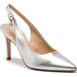 Sandały SOLO FEMME - 75414-88-I87/000-05-00 Srebrny. Szare klapki damskie Solo Femme, z aplikacjami, ze skóry, bez obcasa, na obcasie. Za 349,00 zł.