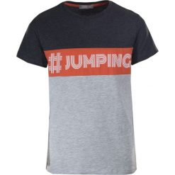 TXM T-SHIRT DZIECIECY CHŁOPIĘCY WZÓR 164 SZARY MELANŻOWY. Szare t-shirty chłopięce TXM, bez wzorów, bez rękawów. Za 19,99 zł.