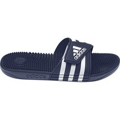 Klapki adidas Adissage M F35579. Białe klapki męskie Adidas, bez wzorów. W wyprzedaży za 139,00 zł.