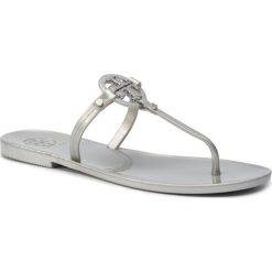 Japonki TORY BURCH - Mini Miller Flat Thong 51148678 Silver 040. Szare klapki damskie Tory Burch, z aplikacjami, z tworzywa sztucznego, bez obcasa, na obcasie. W wyprzedaży za 269,00 zł.