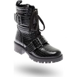 TRAPERY SKÓRZANE Twinset. Czarne buty trekkingowe damskie Twinset, ze skóry, z okrągłym noskiem, na wysokim obcasie, z paskami. Za 674,50 zł.