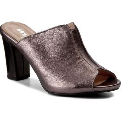 Chodaki damskie: Klapki EKSBUT - 46-4119-F85-1G Nikiel