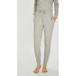 Lauren Ralph Lauren - Spodnie piżamowe. Niebieskie piżamy damskie Lauren Ralph Lauren, s, bez wzorów, z elastanu, bez rękawów. W wyprzedaży za 179,90 zł.