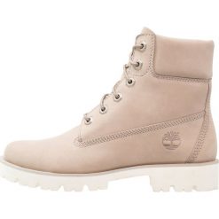 Timberland HERITAGE LITE BOOT Botki sznurowane light grey. Szare botki damskie skórzane marki Timberland, na sznurówki. Za 759,00 zł.