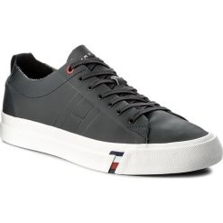 Tenisówki TOMMY HILFIGER - Dino 1A FM0FM01214 Midnight 403. Niebieskie półbuty męskie TOMMY HILFIGER, na co dzień, bez wzorów, z zamszu, bez zapięcia. W wyprzedaży za 219,00 zł.