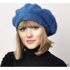 Beret angorowy klasyczny. Szare czapki damskie Pakamera, bez wzorów. Za 65,00 zł.