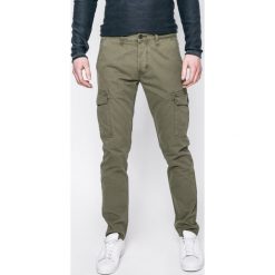 Chinosy męskie: Wrangler – Spodnie CARGO
