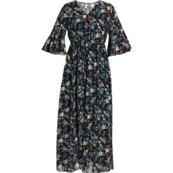 Culture MELISSE DRESS Długa sukienka black. Czarne sukienki damskie marki Culture, xs, bez wzorów, z poliesteru, bez kołnierzyka, z długim rękawem, długie, maxi. W wyprzedaży za 384,30 zł.