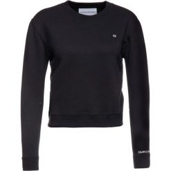 Bluza Calvin Klein Jeans Boxy J20J212500. Czerwone bluzy damskie Calvin Klein Jeans, m, bez wzorów, z bawełny, bez rękawów, bez kaptura. W wyprzedaży za 239,00 zł.