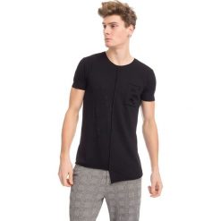 T-shirty męskie: T-shirt w kolorze czarnym