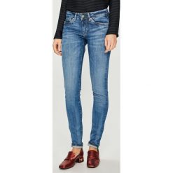 Pepe Jeans - Jeansy Pixie x Wiser Wash. Jeansy damskie Pepe Jeans. W wyprzedaży za 219,90 zł.