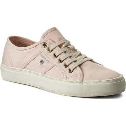 Tenisówki GANT - Zoe 16538451 Silver Pink G584. Różowe półbuty damskie GANT, z gumy, na płaskiej podeszwie. W wyprzedaży za 159,00 zł.