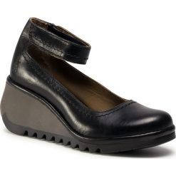 Półbuty FLY LONDON - Namefly P501194008 Black. Czarne półbuty damskie Fly London, bez wzorów, ze skóry, bez obcasa, na koturnie, bez zapięcia. Za 499,00 zł.